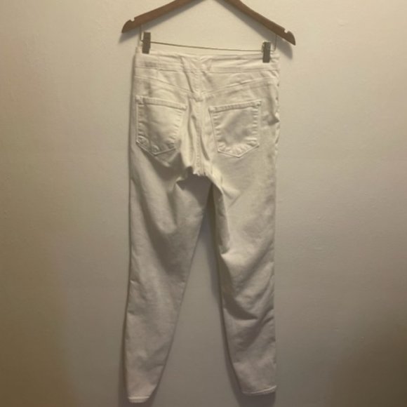 J Brand Natasha Sky High skinny jeans in white stretch denim - Picture 8 of 14